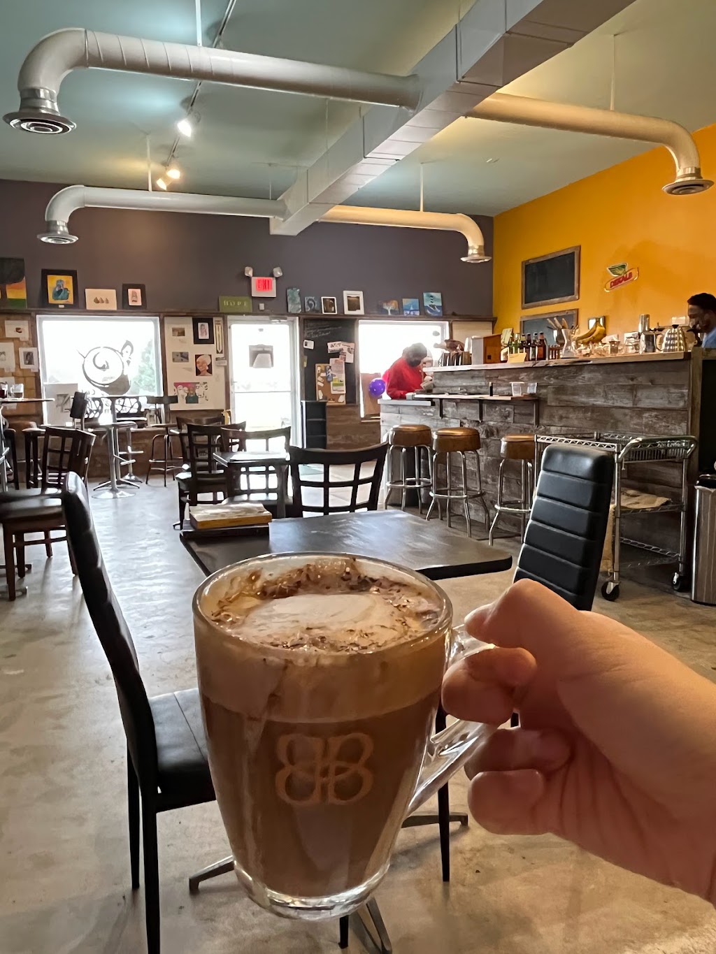 Common Grounds Coffee, Tea & Smoothies | 2180 Oakland Dr Unit B, Sycamore, IL 60178 | Phone: (815) 570-3379
