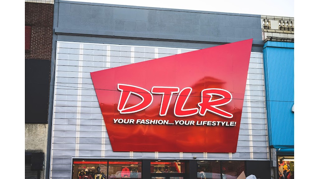 DTLR | 841 W 115th St Space 103, Chicago, IL 60643 | Phone: (872) 228-2947