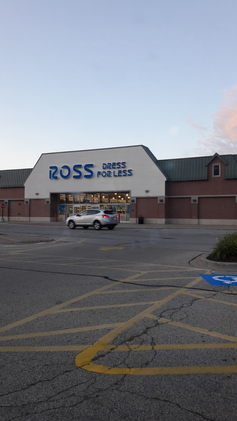 Ross Dress for Less | 370 E Rand Rd, Arlington Heights, IL 60004 | Phone: (847) 870-0032