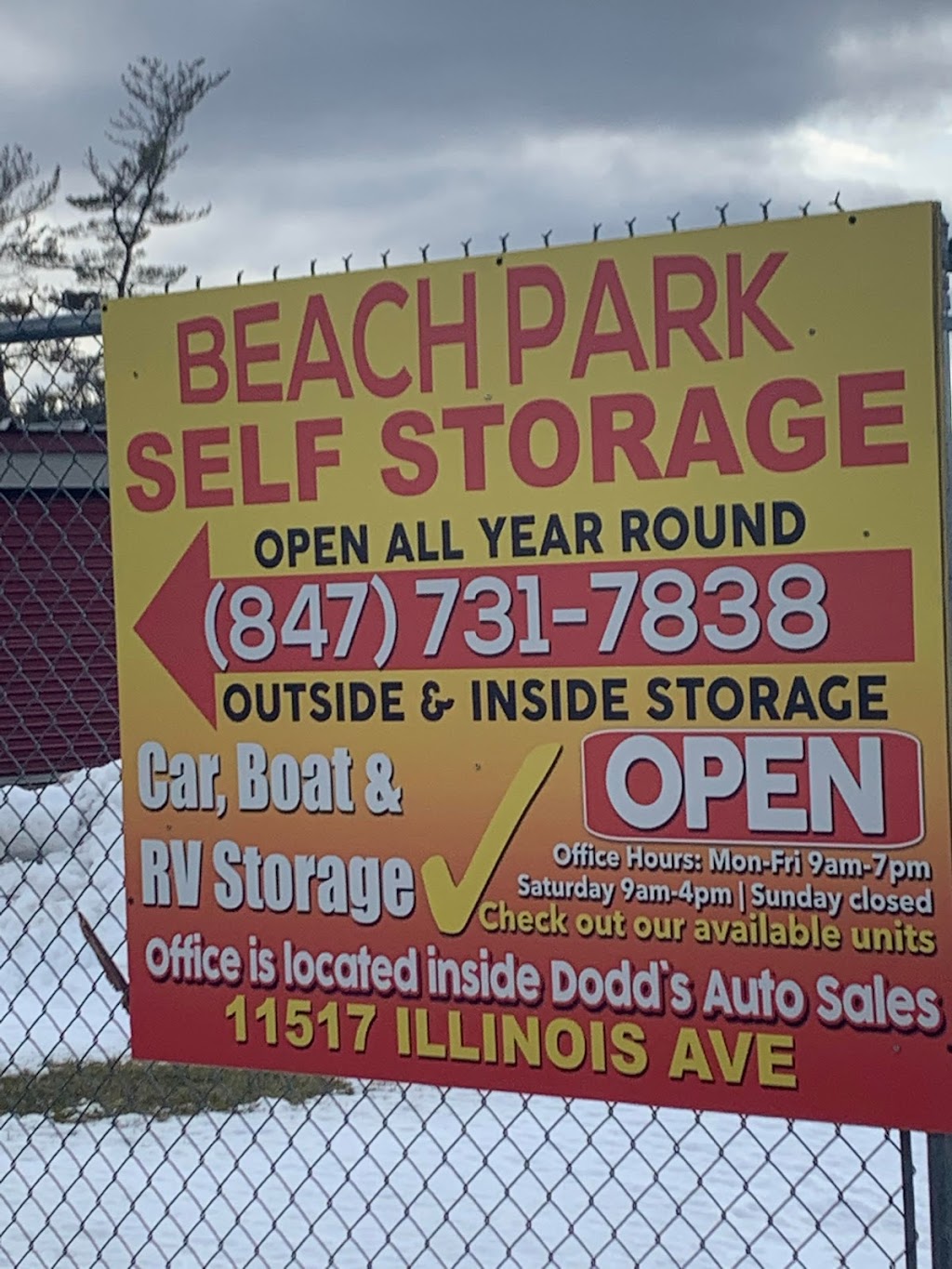 Dodds Beach Park Self Storage | 11571 W Illinois Ave, Beach Park, IL 60099 | Phone: (847) 731-7838