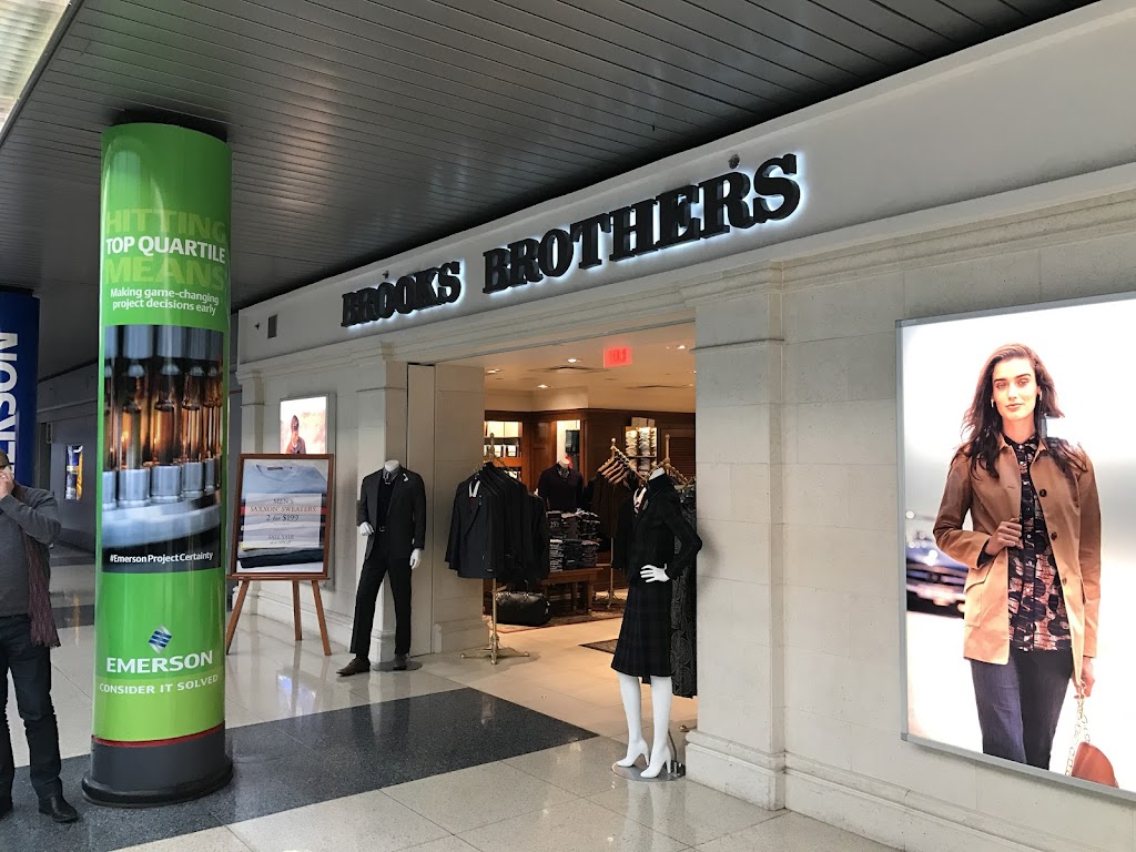 Brooks Brothers | 10000 W Balmoral Ave, Chicago, IL 60666 | Phone: (847) 327-0578