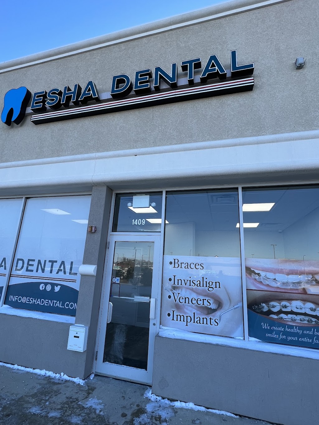 Esha Dental | 1409 W Lake St, Addison, IL 60101 | Phone: (630) 339-3100