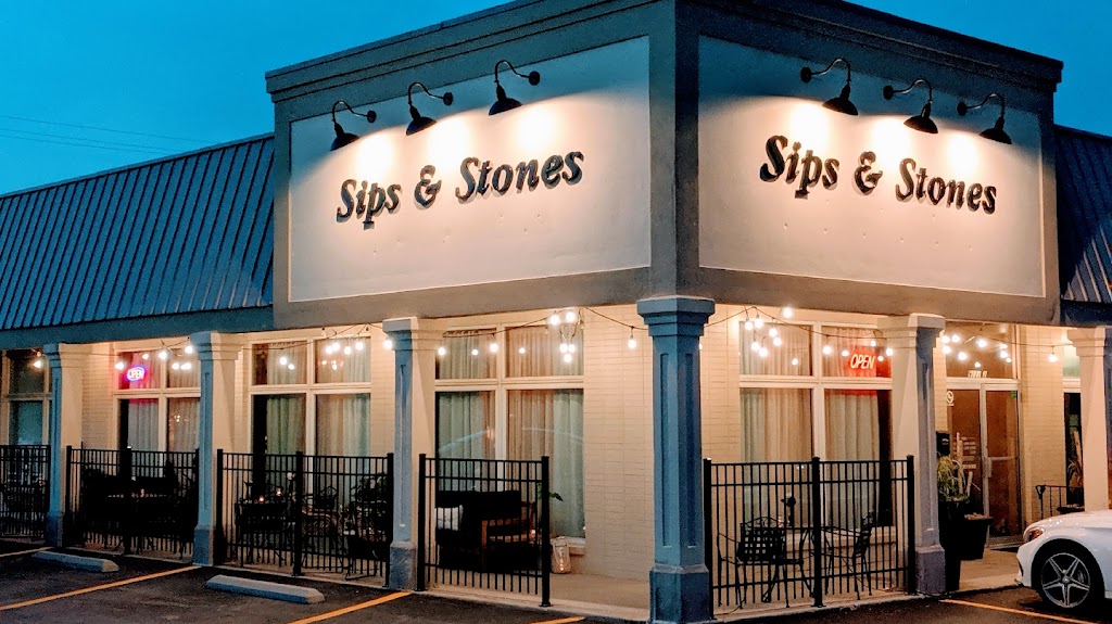 Sips & Stones Lounge and Eatery | 9121-2 Wicker Ave, St John, IN 46373 | Phone: (219) 558-0211