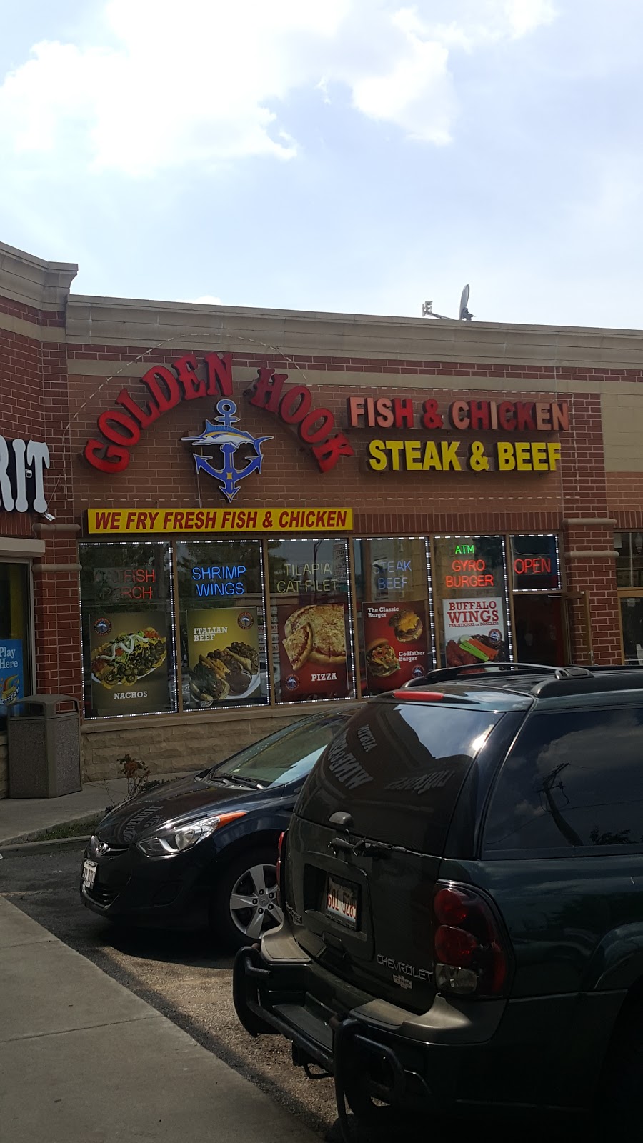 Golden Hook Fish & Chicken | 5215 W Chicago Ave, Chicago, IL 60651 | Phone: (773) 261-6666