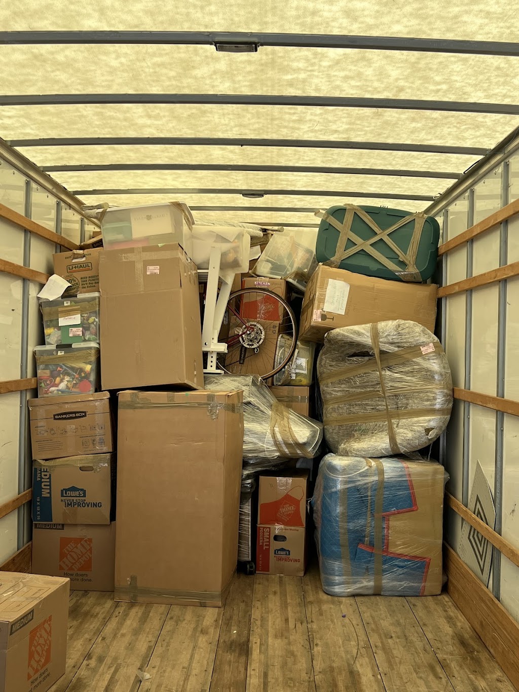 Jackson Moving & Storage | 740 Frontenac Rd #200, Naperville, IL 60563 | Phone: (773) 687-0510