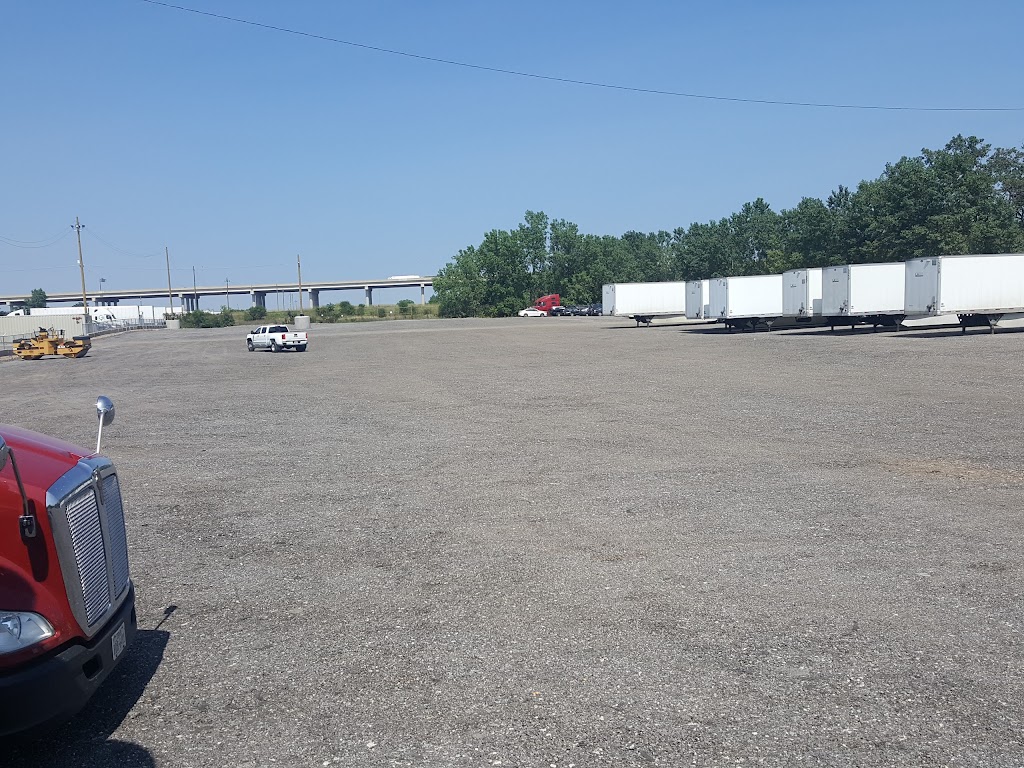 Chicago Truck Parking | Cico Rd, Lockport, IL 60441 | Phone: (855) 500-7275