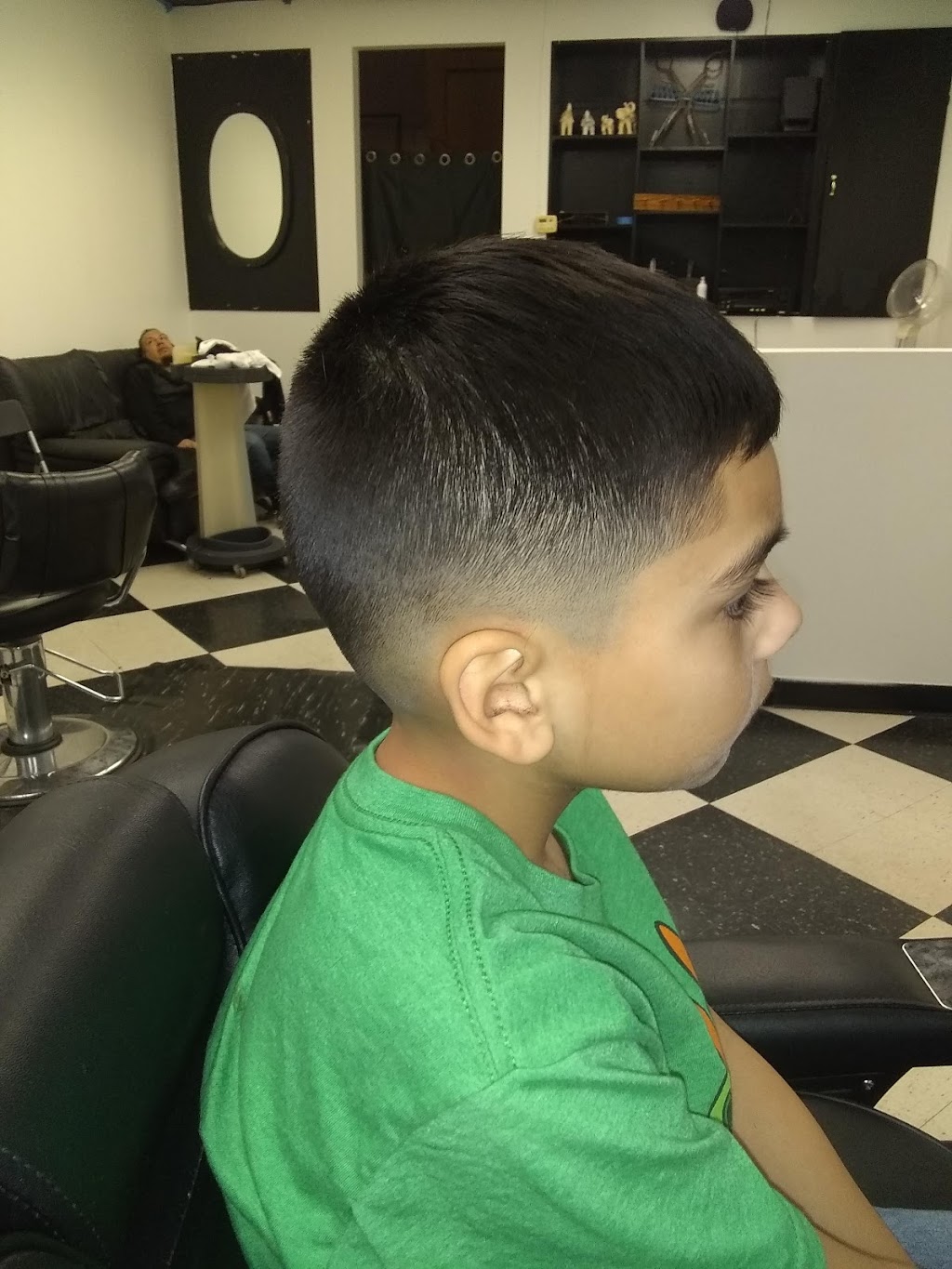 MintFades BarberShop | 6752 W Diversey Ave, Chicago, IL 60707 | Phone: (773) 628-3282