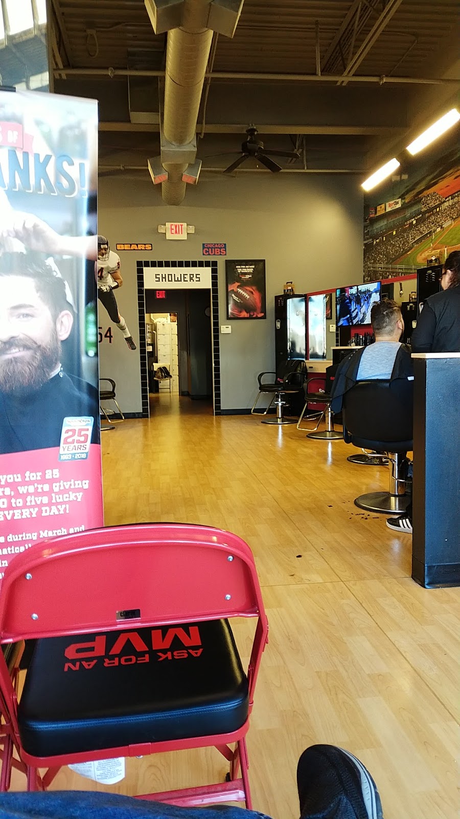Sport Clips Haircuts of Streamwood | 1058 S Sutton Rd, Streamwood, IL 60107 | Phone: (630) 497-9090