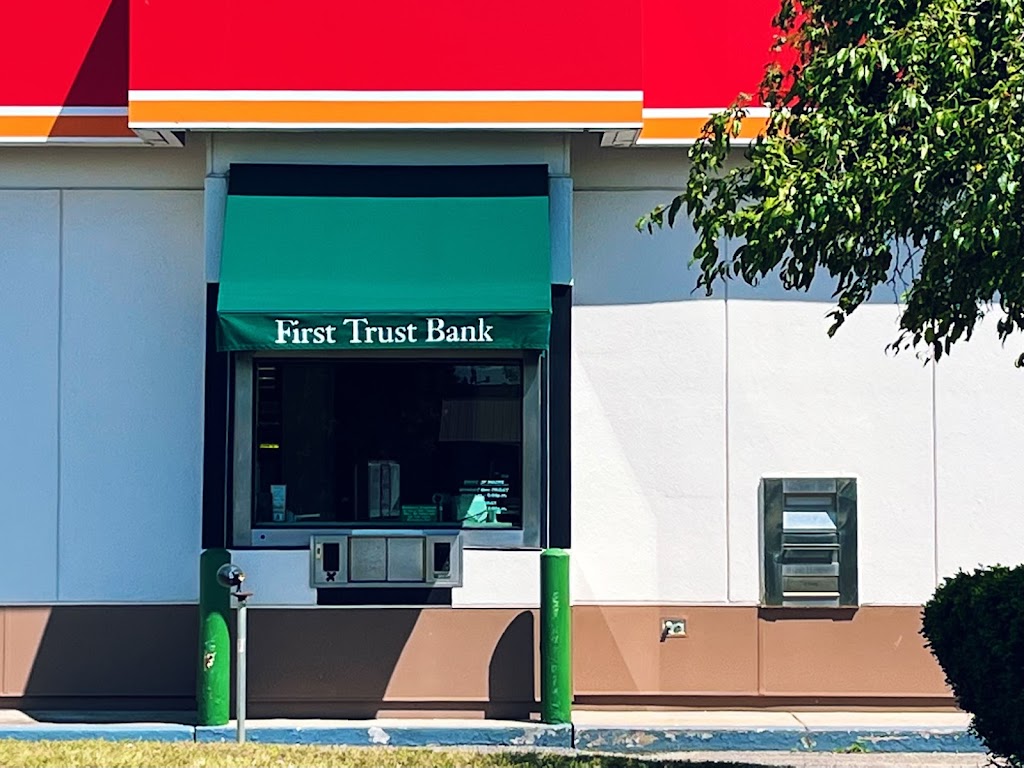 First Trust Bank | 1090 Main St NW, Bourbonnais, IL 60914 | Phone: (815) 929-4006