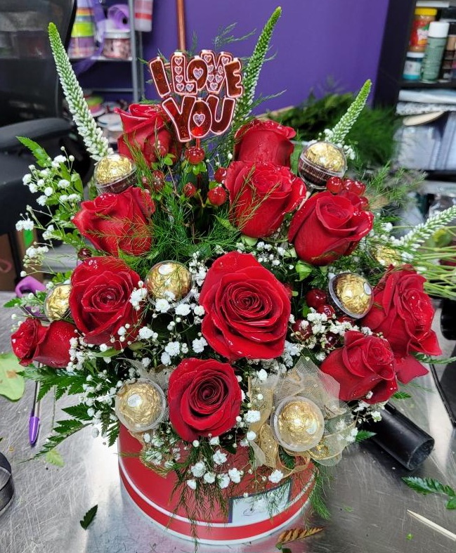 Q Nique Flowers & Party Planning | 7012 Kennedy Ave, Hammond, IN 46323 | Phone: (219) 228-6159