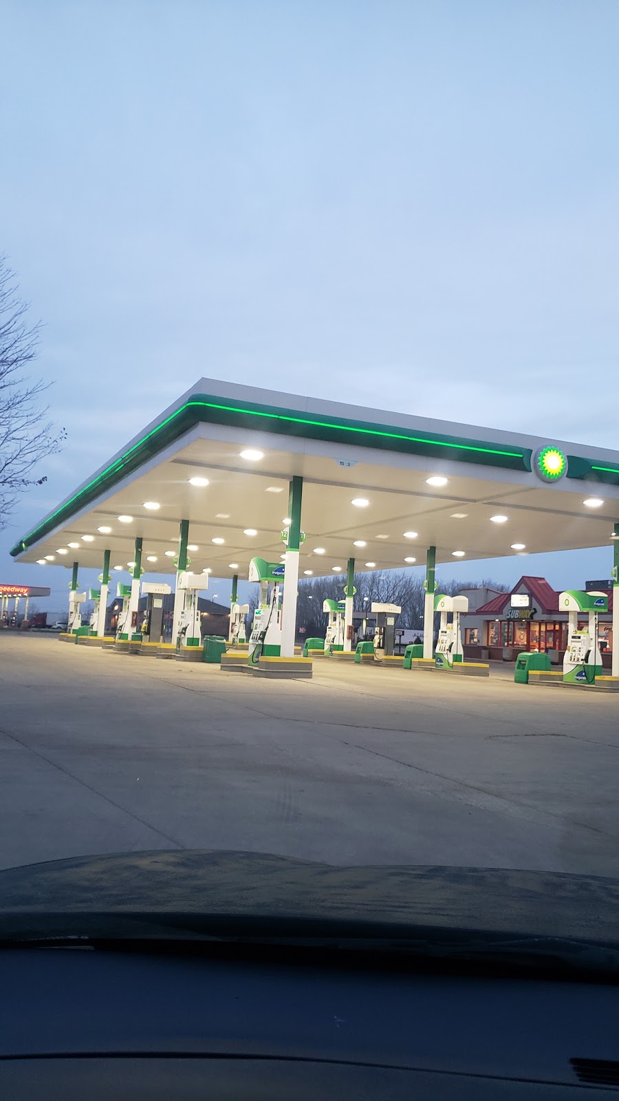 bp | 1491 W Roosevelt Rd, West Chicago, IL 60185 | Phone: (630) 562-3351
