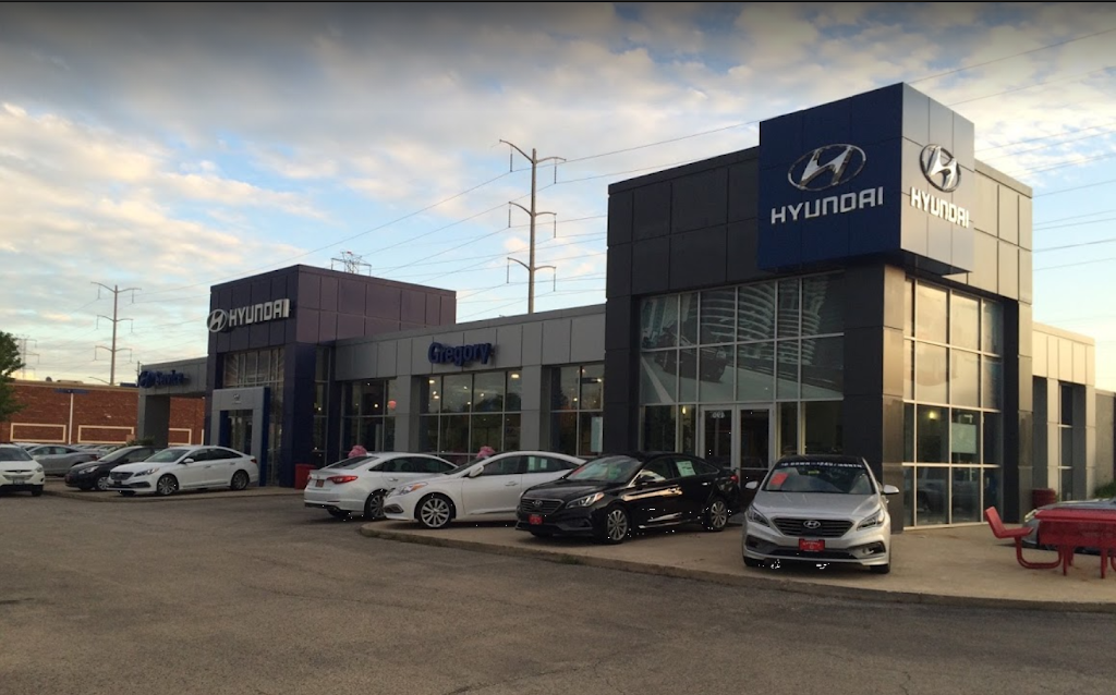 Gregory Auto Group | 490 Skokie Valley Rd, Highland Park, IL 60035 | Phone: (847) 241-1709