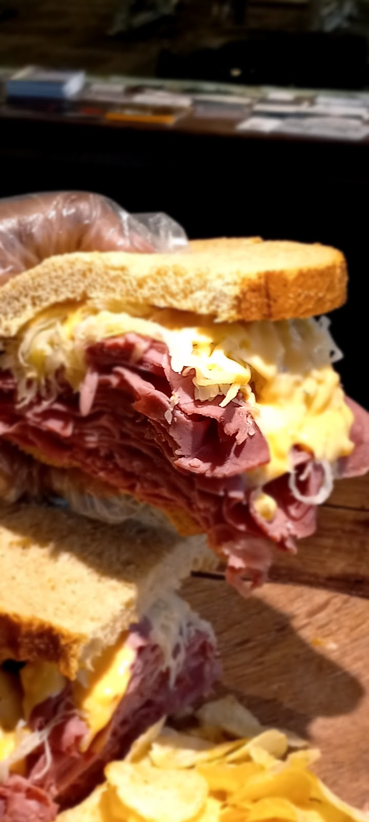 THE CORNED BEEF HIDEOUT | 175 Highpoint Dr, Romeoville, IL 60446 | Phone: (815) 743-2603