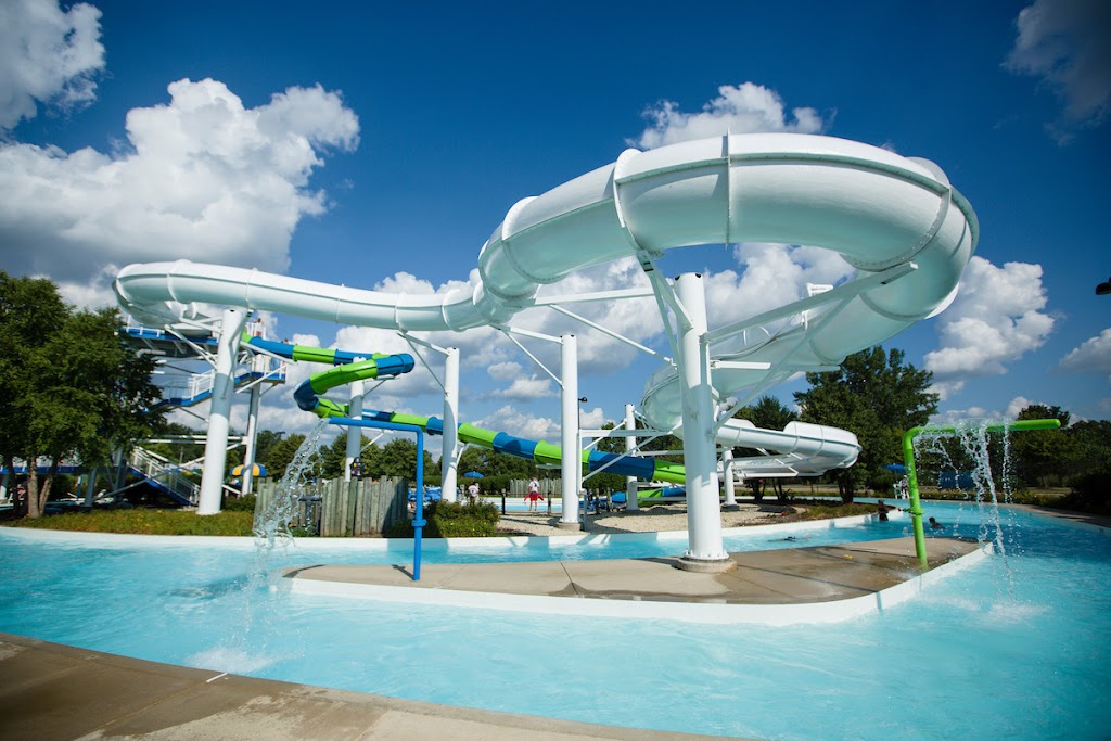 Centennial Park Aquatic Center (Orland Park Pool) | 15600 West Ave, Orland Park, IL 60462 | Phone: (708) 349-4386