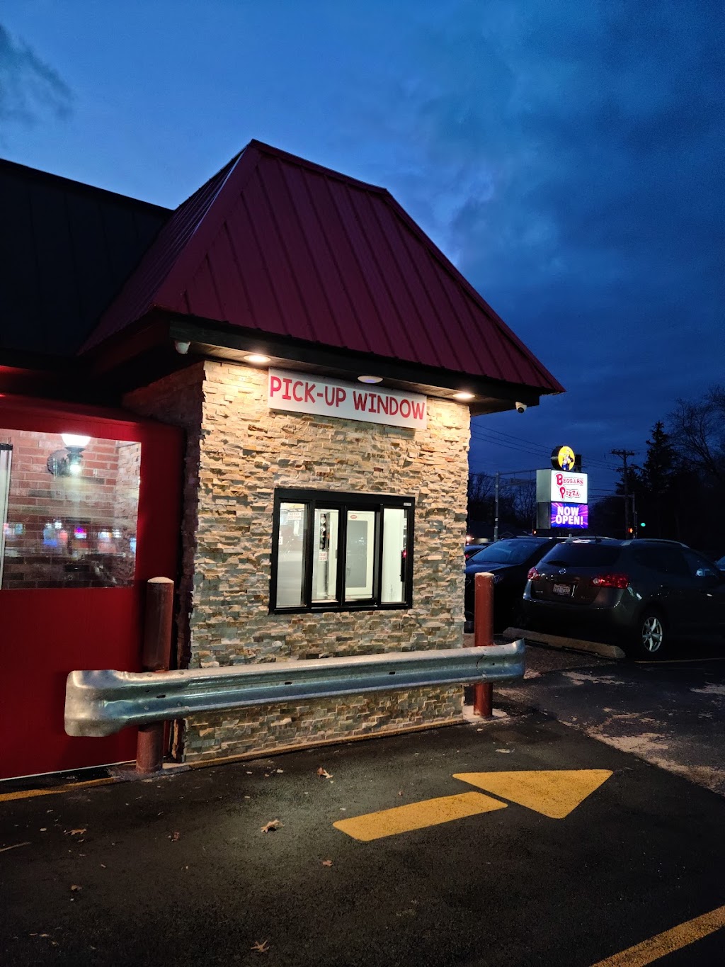 Beggars Pizza - Crestwood | 12701 Central Ave, Crestwood, IL 60445 | Phone: (708) 388-4050