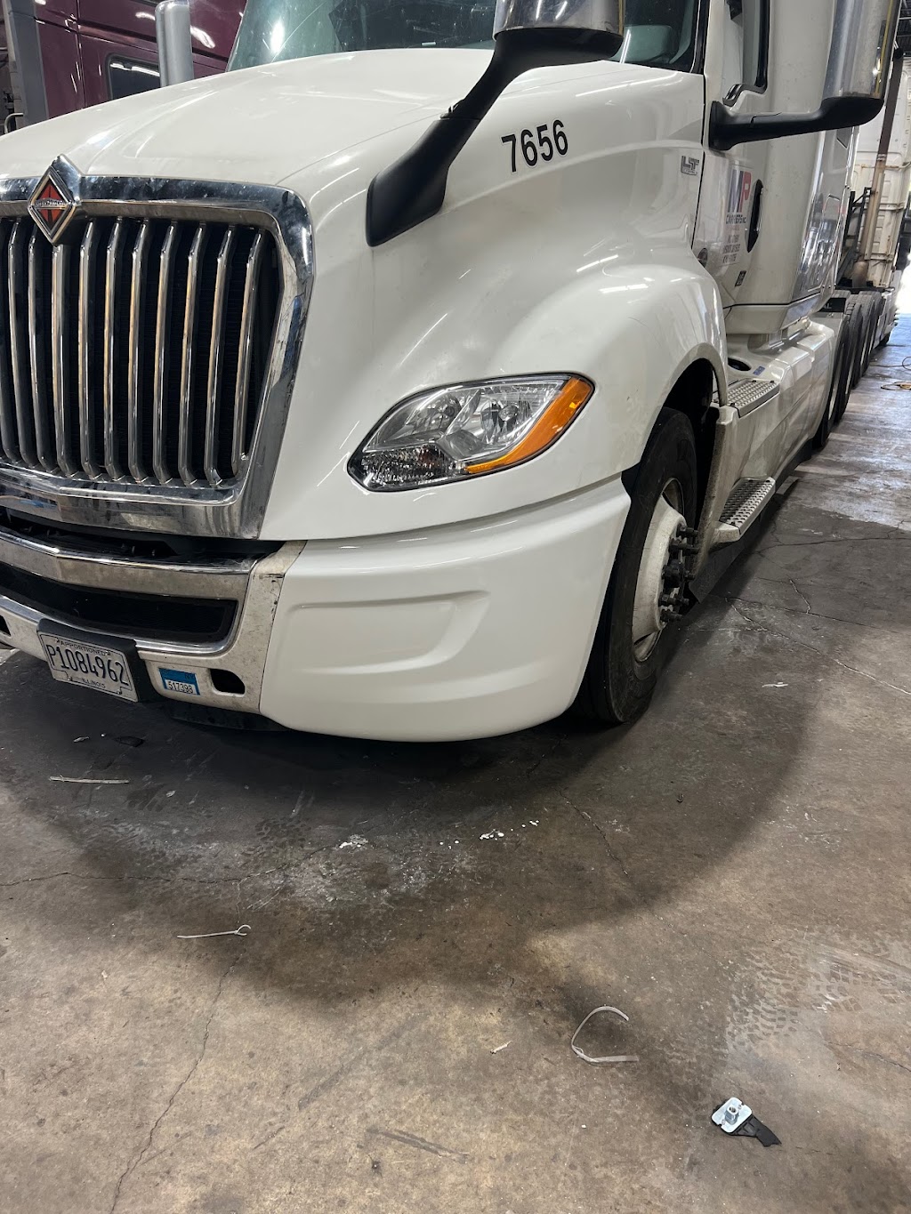 Bad Boys Truck and Trailer Repair | 915 S Riverside Dr #1, Elmhurst, IL 60126 | Phone: (773) 936-3891