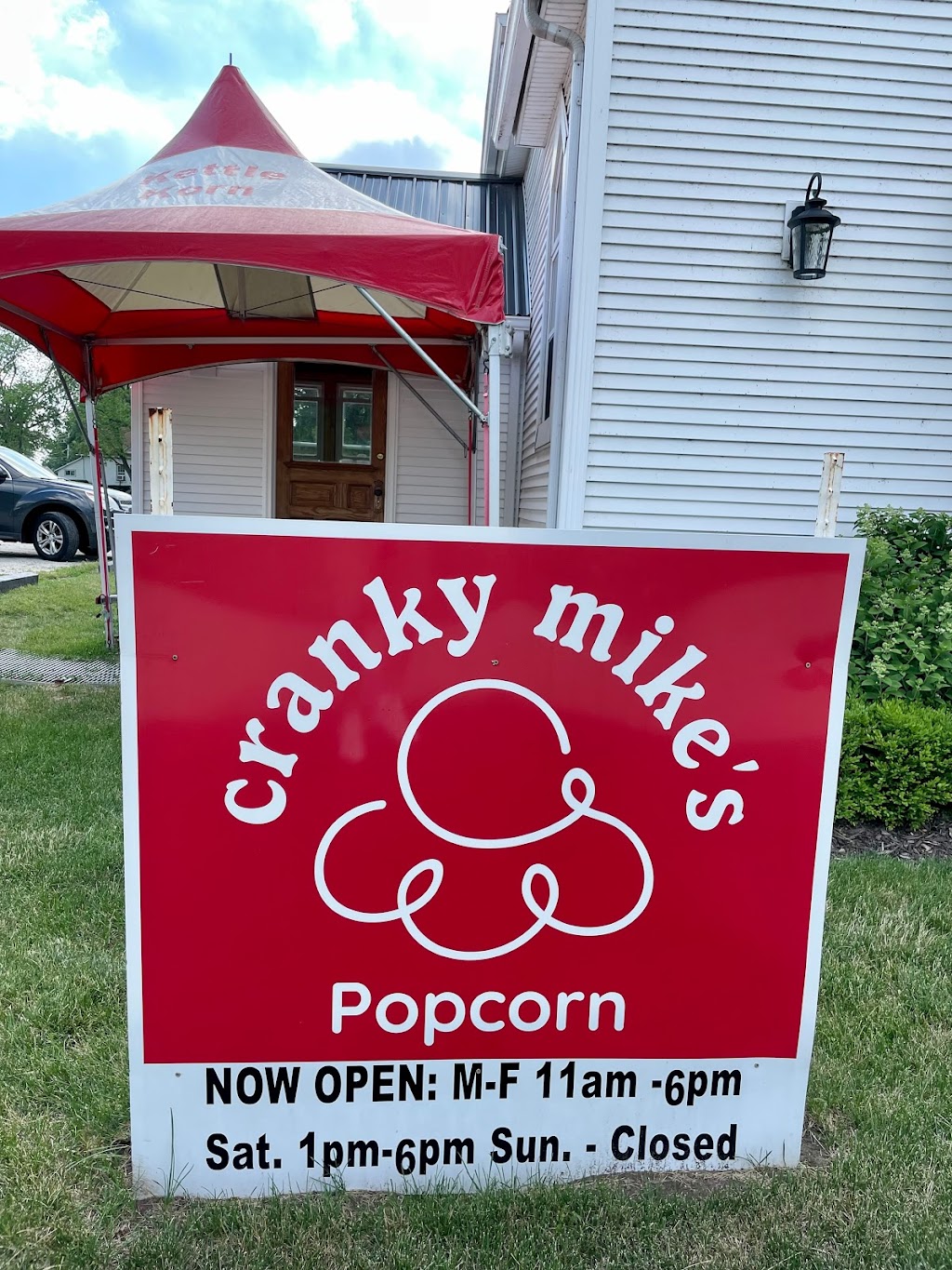 Cranky Mike’s Popcorn | 227 S Gladiolus St, Momence, IL 60954 | Phone: (815) 507-5110