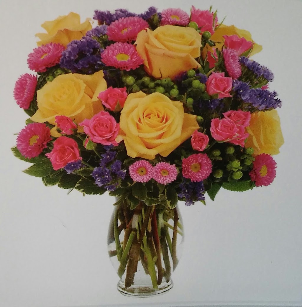 Designscapes By LEH Florist | 1522 Pine Grove Ave, Round Lake Beach, IL 60073 | Phone: (847) 308-0706