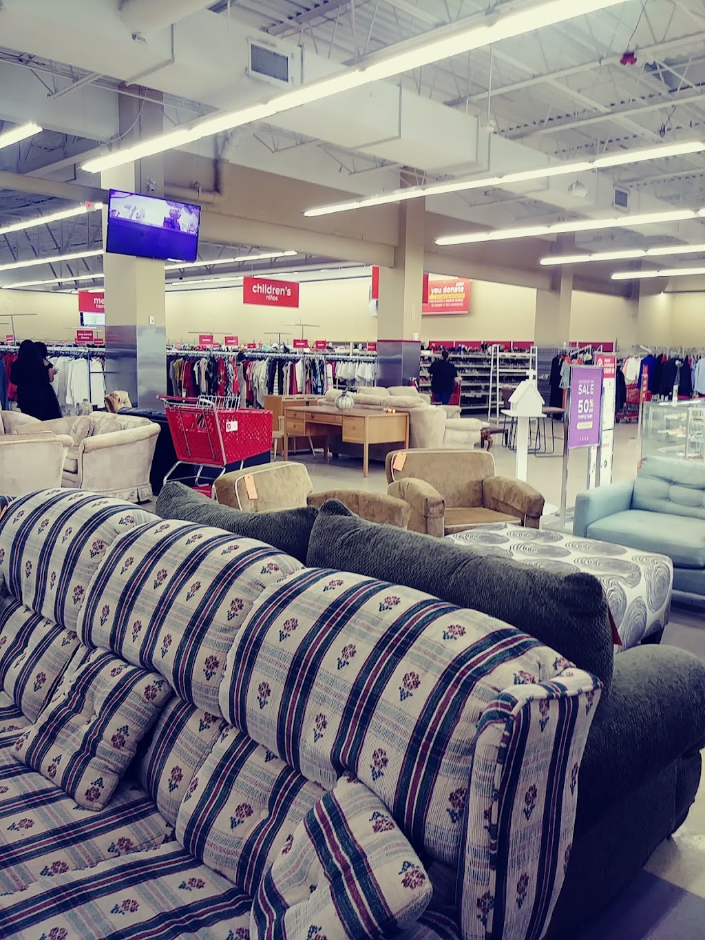 The Salvation Army Thrift Store Glenview, IL | 9840 N Milwaukee Ave, Des Plaines, IL 60016 | Phone: (718) 458-1526
